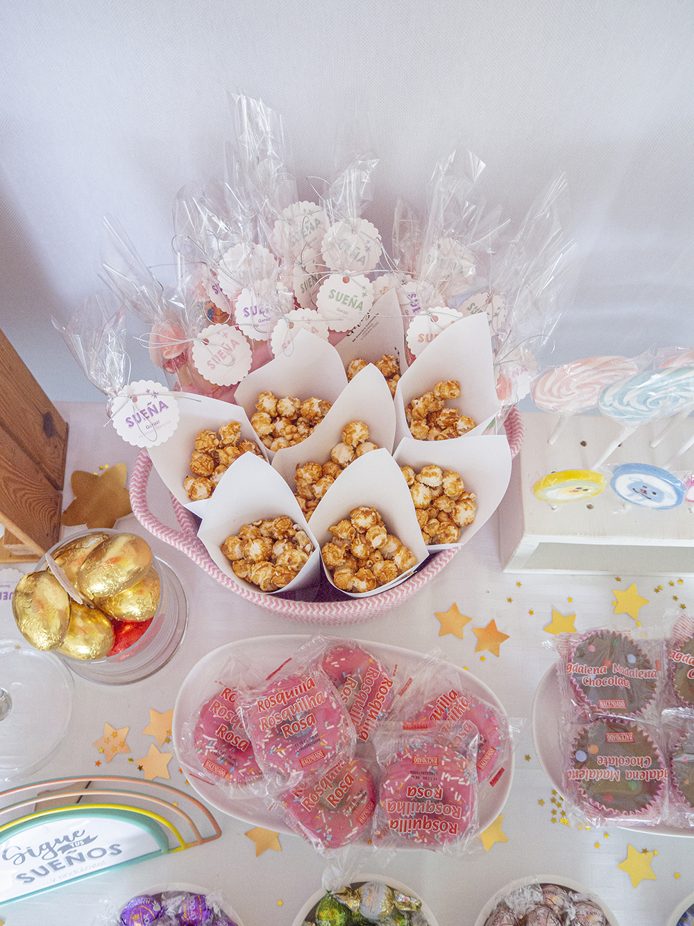 Comunión de la exploradora 2020 ¡Arco iris e deas deco a todo color!15